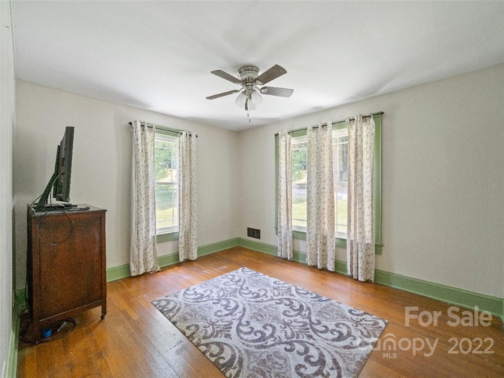 1782 Enola Road Morganton, NC 28655 - Photo 35 of 48 Gallery Image 35