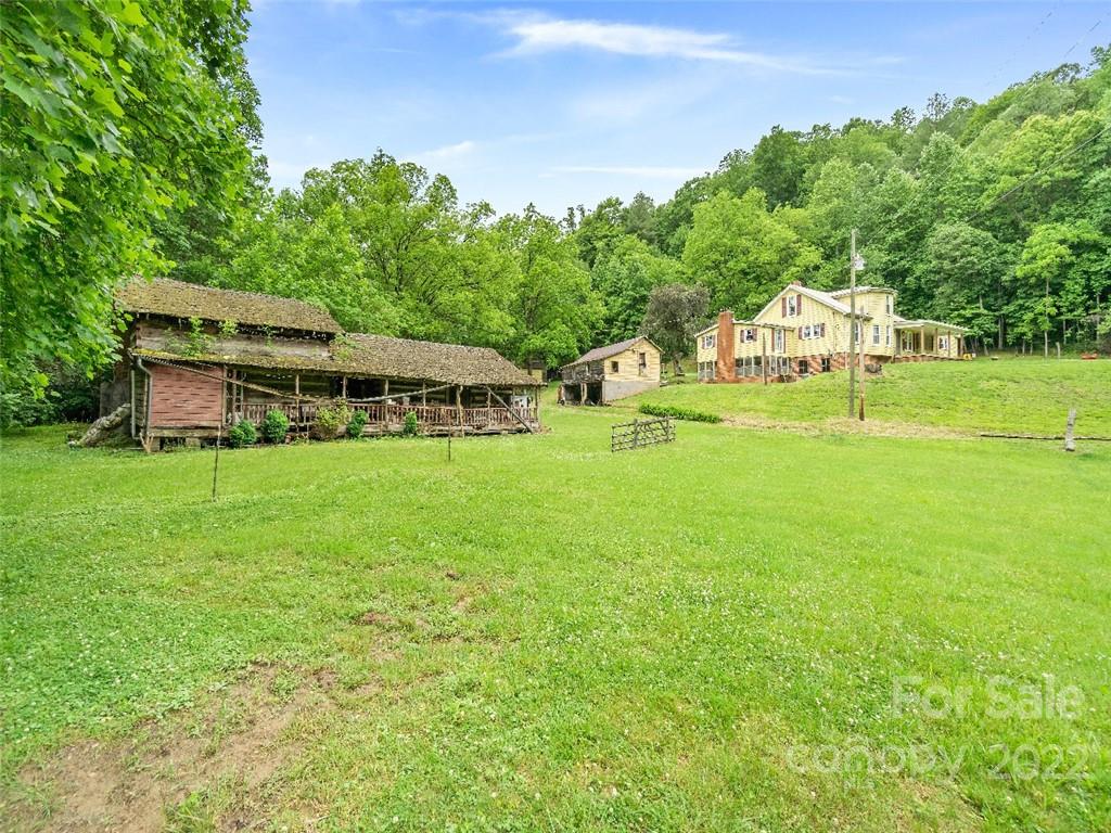 1782 Enola Road Morganton, NC 28655 - Photo 4 of 48 Gallery Image 4
