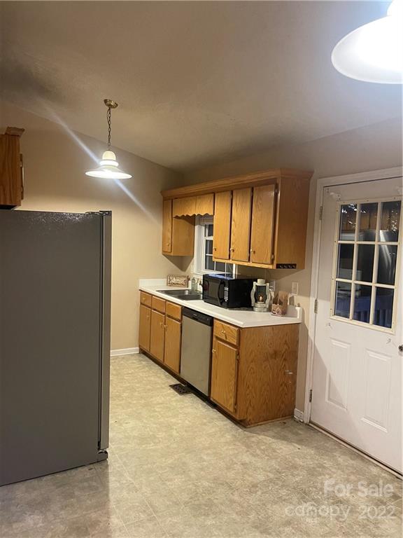 2096 Union Grove Road Lenoir, NC 28645 - Photo 4 of 15 Gallery Image 4