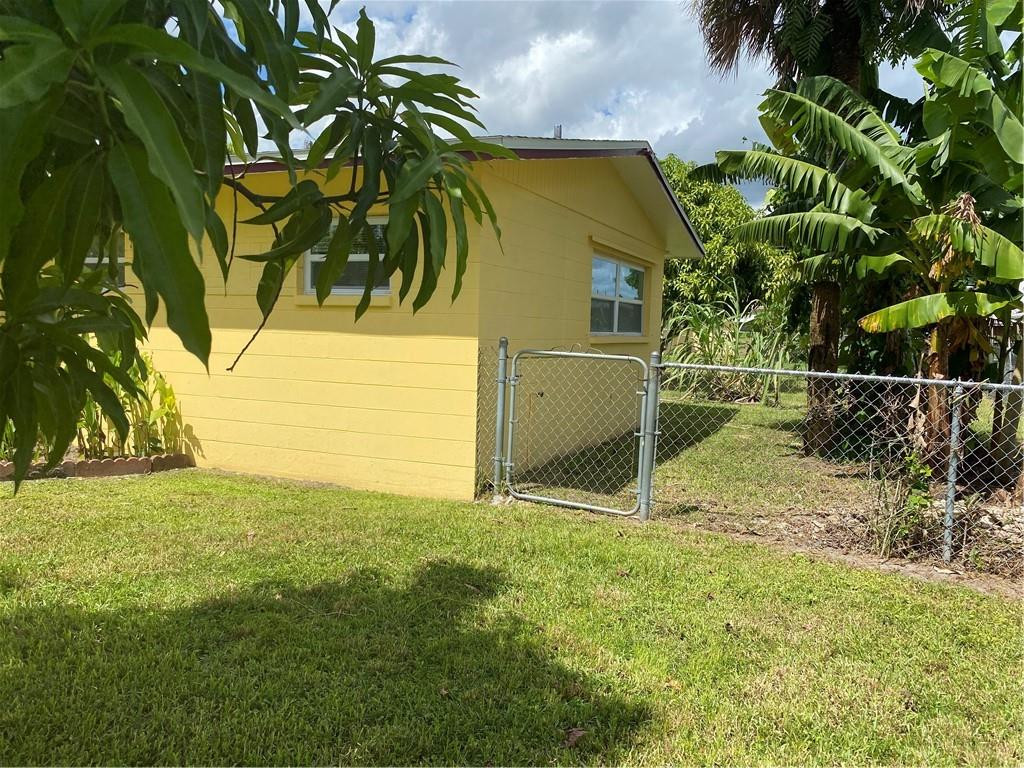 907 East Penn Road Lehigh Acres, FL 33936 - Photo 2 of 14 Photo 2