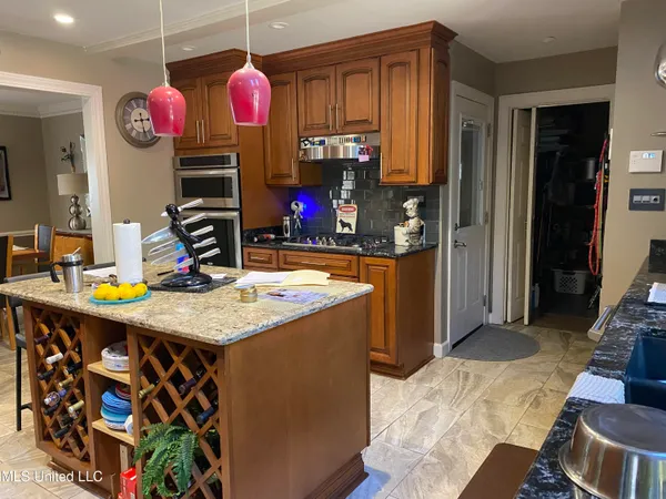 $530,000 | 8870 Collinswood Drive, Olive Branch, MS 38654