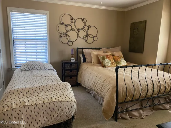 $530,000 | 8870 Collinswood Drive, Olive Branch, MS 38654