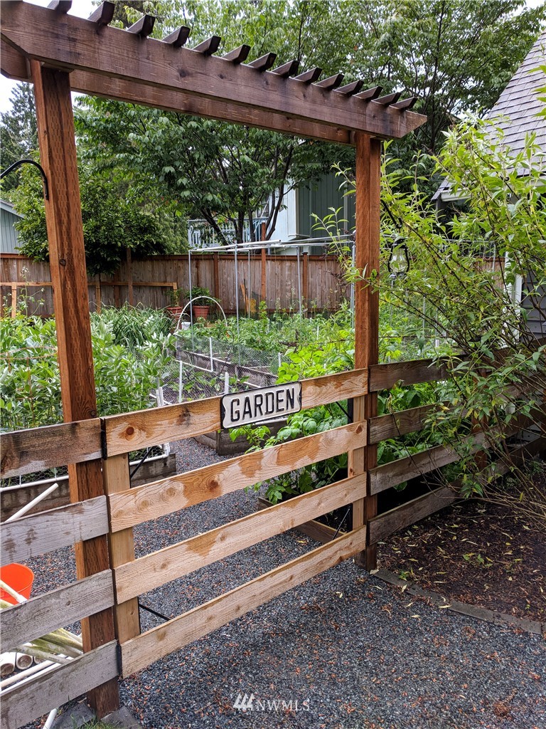 22412 19th Avenue Southeast Bothell, WA 98021 - Photo 22 of 25