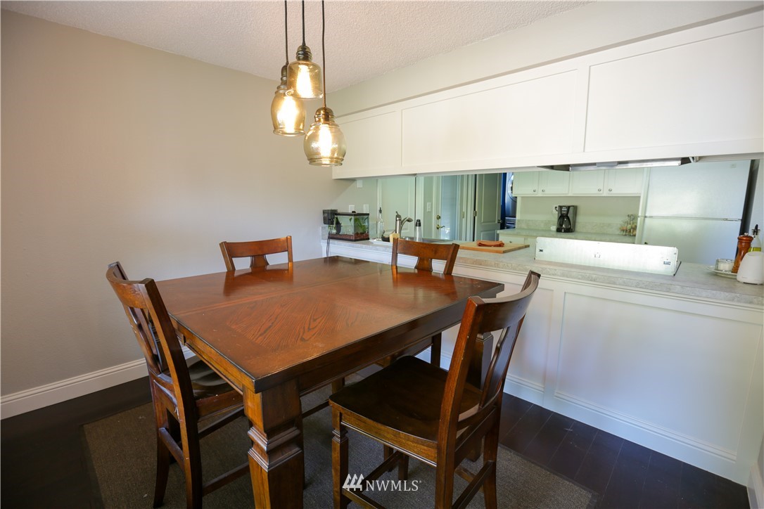 22412 19th Avenue Southeast Bothell, WA 98021 - Photo 6 of 25