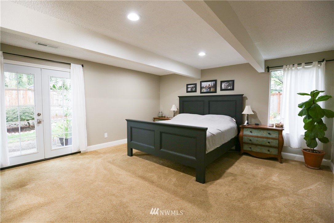 22412 19th Avenue Southeast Bothell, WA 98021 - Photo 10 of 25