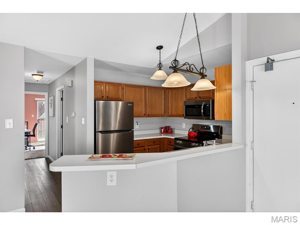 1327 Holgate Drive, Unit C Ballwin, MO 63021 - Photo 16 of 32
