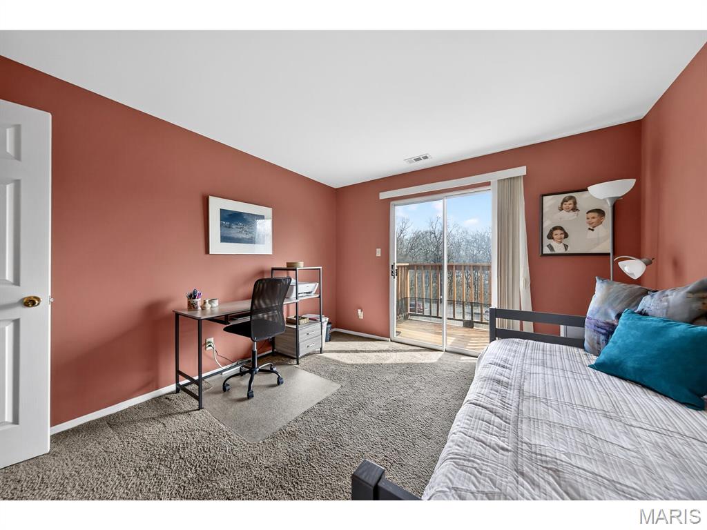 1327 Holgate Drive, Unit C Ballwin, MO 63021 - Photo 26 of 32