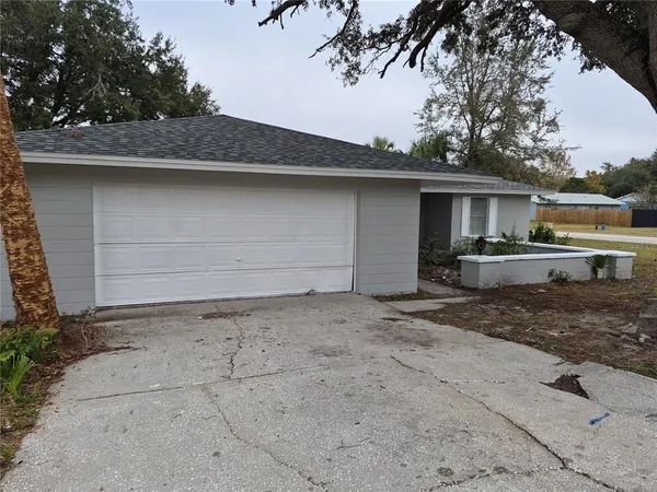 $1,450 | 205 Marion Oaks Lane, Ocala, FL 34473