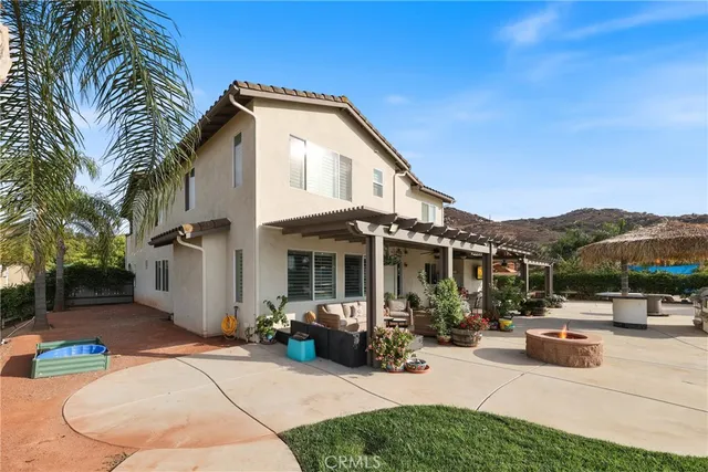 $1,225,888 | 3140 Stable Way, Norco, CA 92860