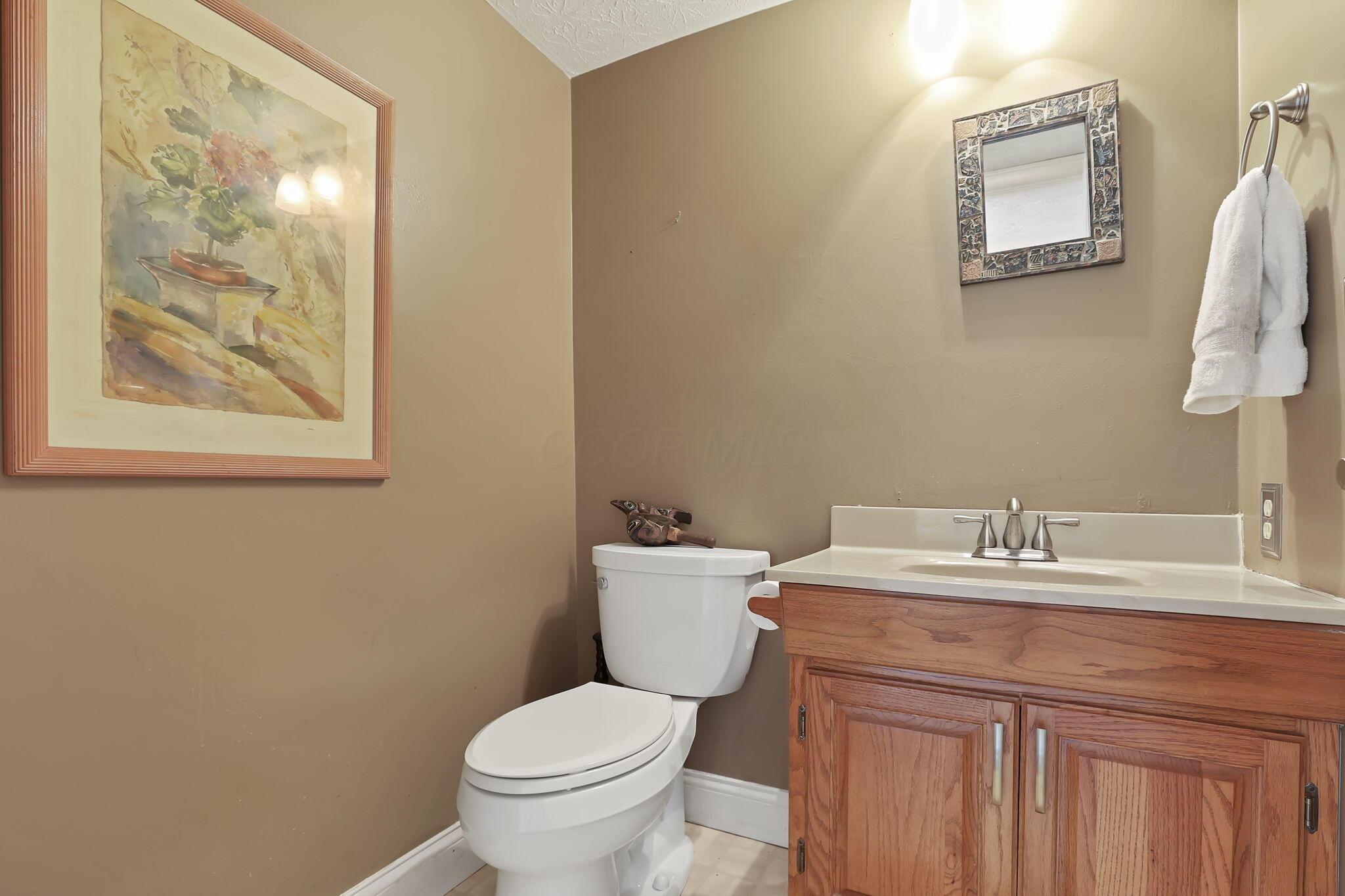 3118 Walden Ravines Columbus, OH 43221 - Photo 19 of 56 24-web-or-mls-G02A0578 (79)