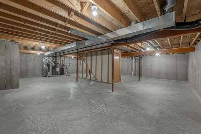 $425,000 | 406 Bay Hill Drive, Madison, WI 53717