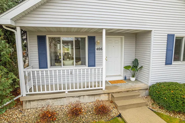 $425,000 | 406 Bay Hill Drive, Madison, WI 53717