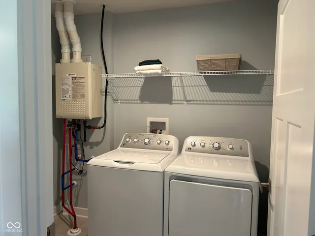 $2,400 | 982 Independence Drive, Edinburgh, IN 46124