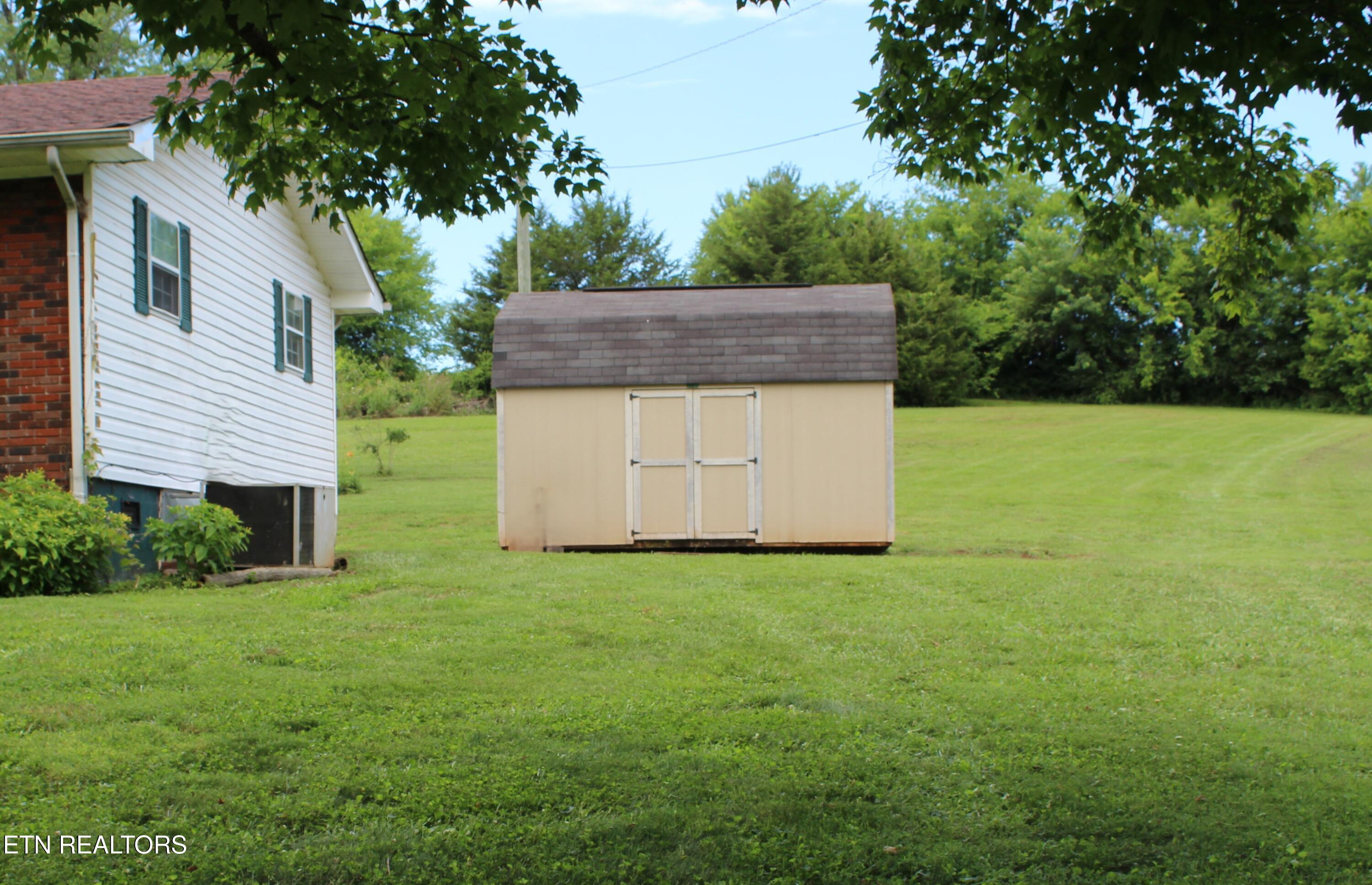 241 Meadow Brook Road Sweetwater, TN 37874 - Photo 23 of 23 IMG_5284