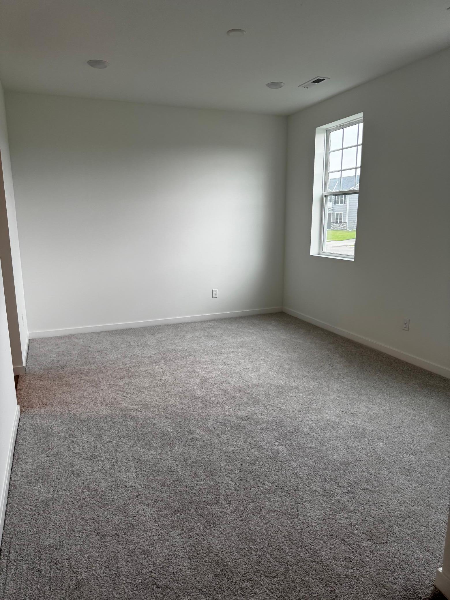 12726 Farnham Lane Rogers, MN 55374 - Photo 2 of 17