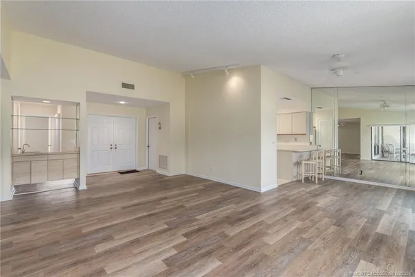 $2,500 | 2621 Southwest Egret Pond Circle, Palm City, FL 34990