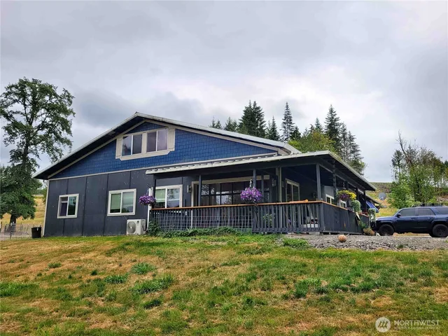 $625,000 | 616 Smokey Valley Road, Toledo, WA 98591