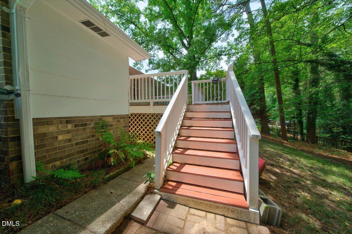 1120 Whippoorwill Lane Raleigh, NC 27609 - Photo 54 of 57 91-1120WhippoorwillLaneRaleigh_100_ZRL08
