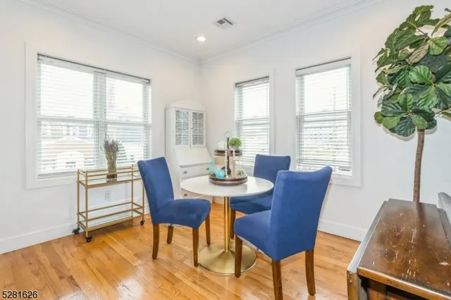 $2,850 | 352 South Avenue, Unit 3, Westfield, NJ 07090