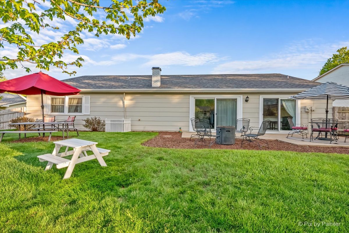 666 Surryse Road Lake Zurich, IL 60047 - Photo 38 of 44 Gallery Image 38