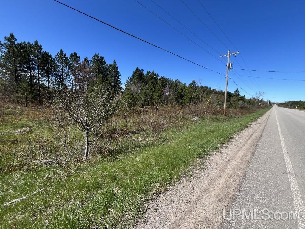 H58 Rd Munising Mi 49862 Road Munising, MI 49862 - Photo 4 of 6