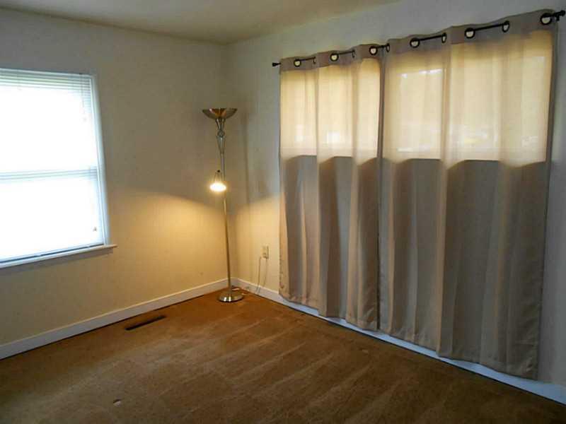 2215 Wrenwood Road Springfield, OH 45505 - Photo 13 of 25 Gallery Image 13
