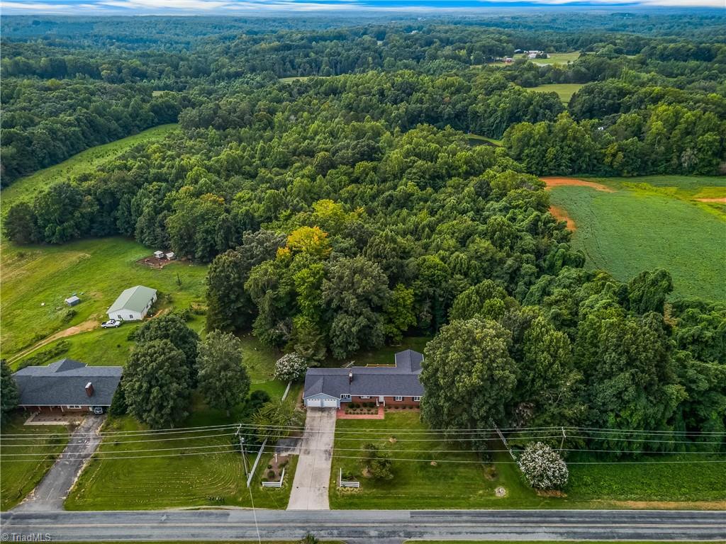 3748 Pride's Road East Bend, NC 27018 - Photo 9 of 41 Gallery Image 9