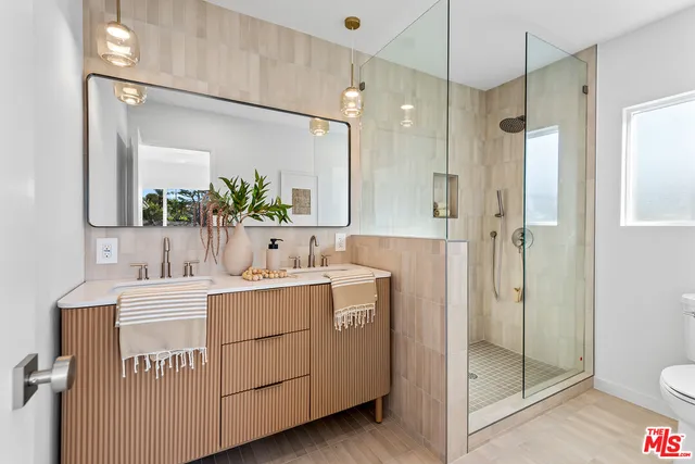 $2,250,000 | 3622 Tilden Avenue, Los Angeles, CA 90034