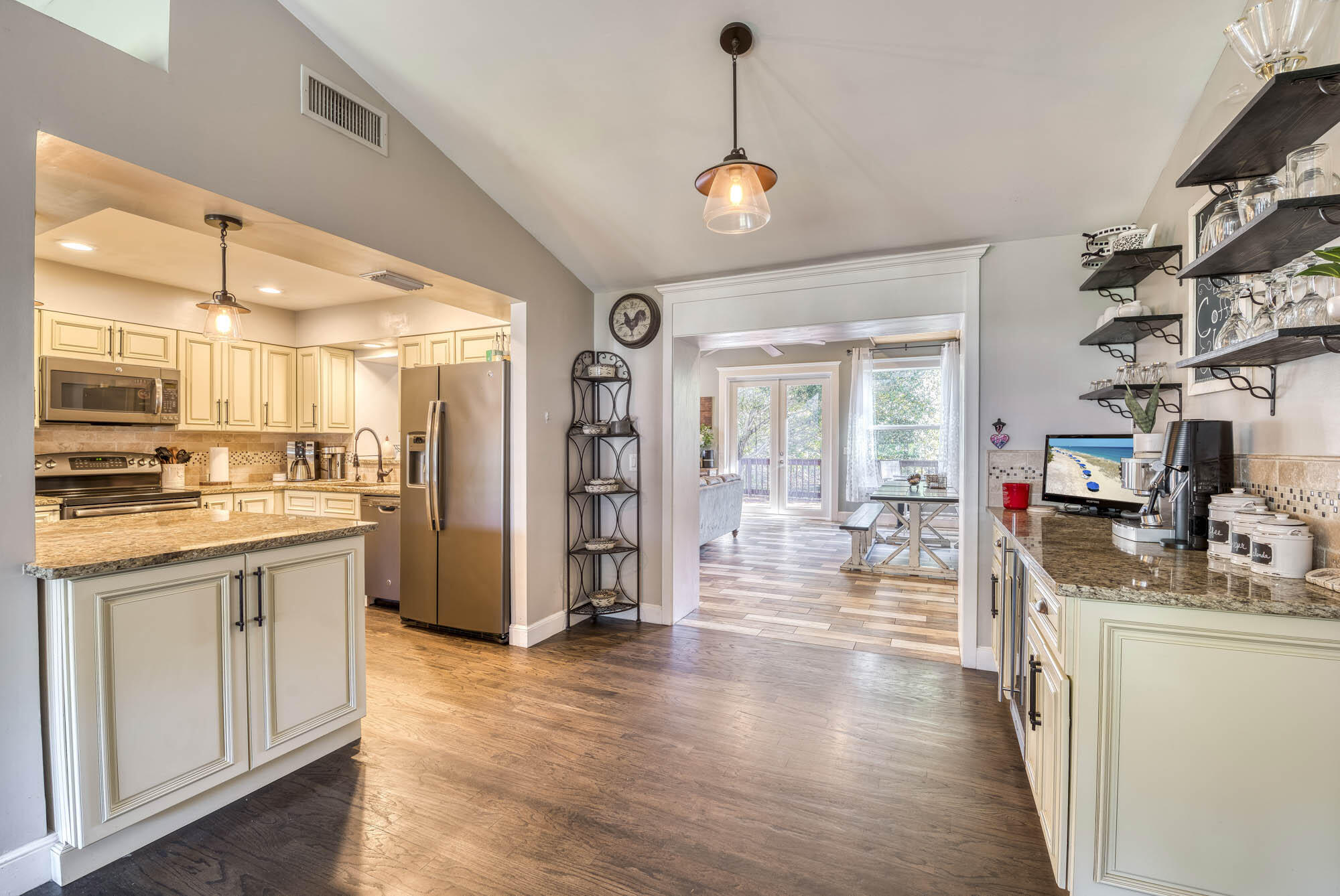 466 Cardinal Trail Stuart, FL 34997 - Photo 13 of 53 017