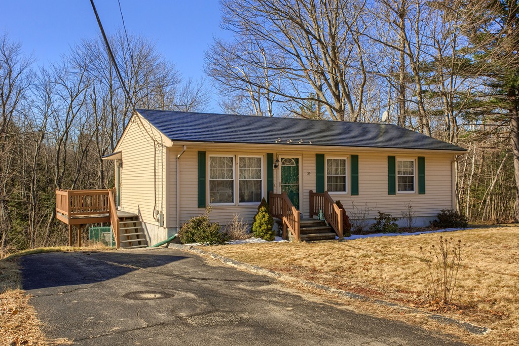 29 Ridge Street Westminster, MA 01473 - Photo 1 of 29 Gallery Image 1