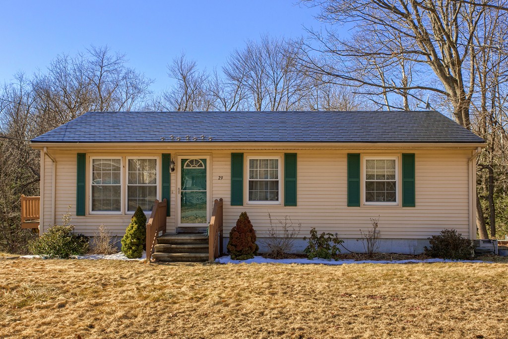 29 Ridge Street Westminster, MA 01473 - Photo 2 of 29 Gallery Image 2