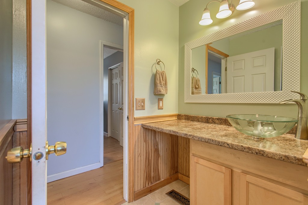 29 Ridge Street Westminster, MA 01473 - Photo 22 of 29 Gallery Image 22