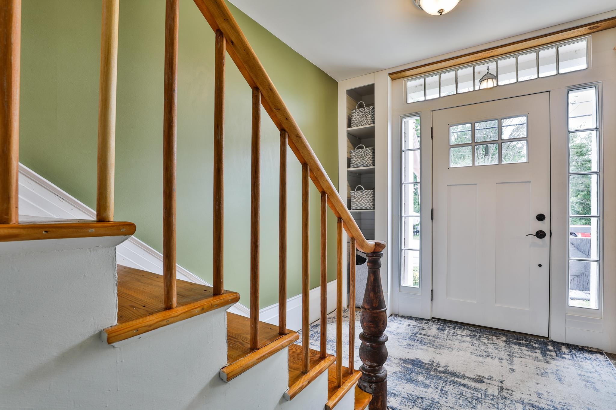 21 South Village Road Loudon, NH 03307 - Photo 2 of 26