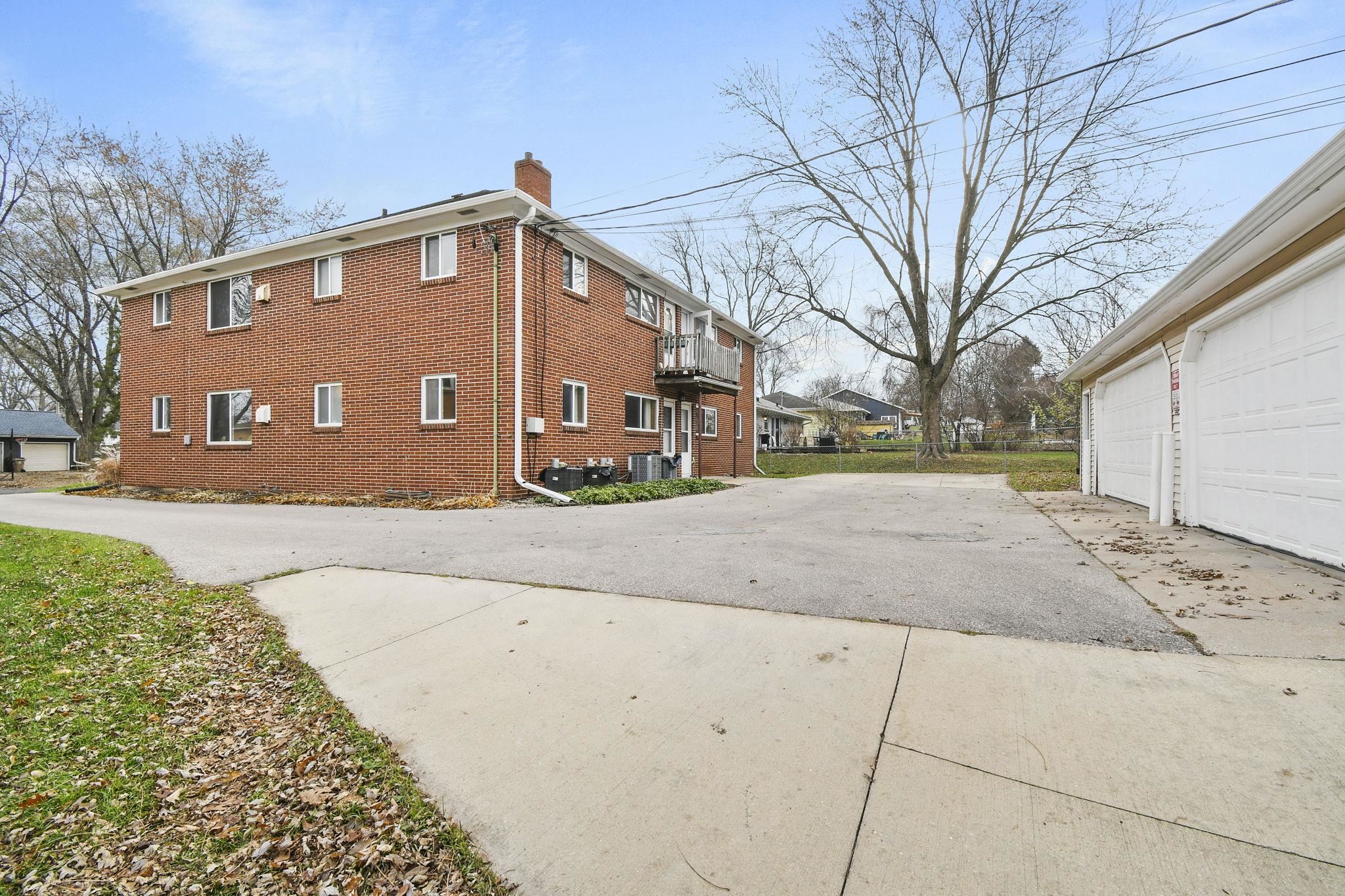 426 Rushmore Lane Madison, WI 53711 - Photo 14 of 42