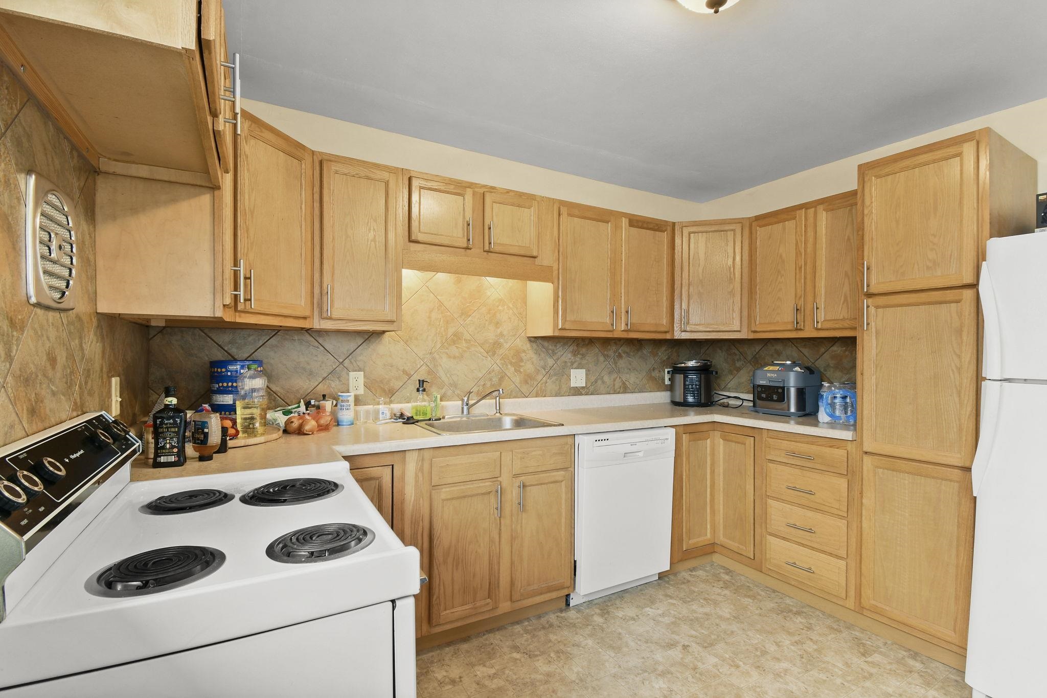 426 Rushmore Lane Madison, WI 53711 - Photo 19 of 42