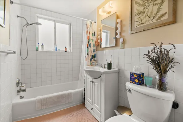 $1,168,000 | 426 Rushmore Lane, Madison, WI 53711