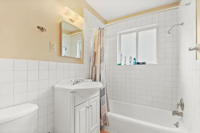 $1,168,000 | 426 Rushmore Lane, Madison, WI 53711