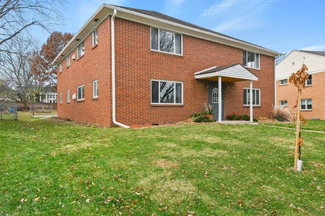 $1,168,000 | 426 Rushmore Lane, Madison, WI 53711