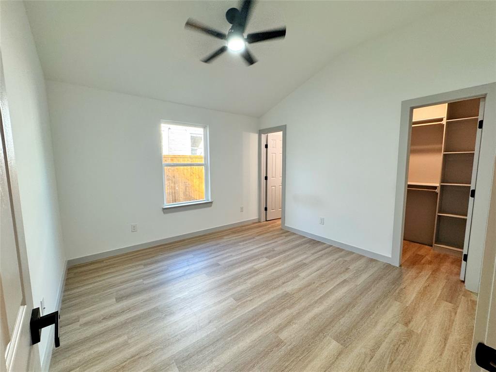 1509 Locust Street Commerce, TX 75428 - Photo 13 of 38