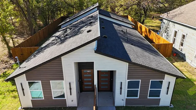 $359,900 | 1509 Locust Street, Commerce, TX 75428