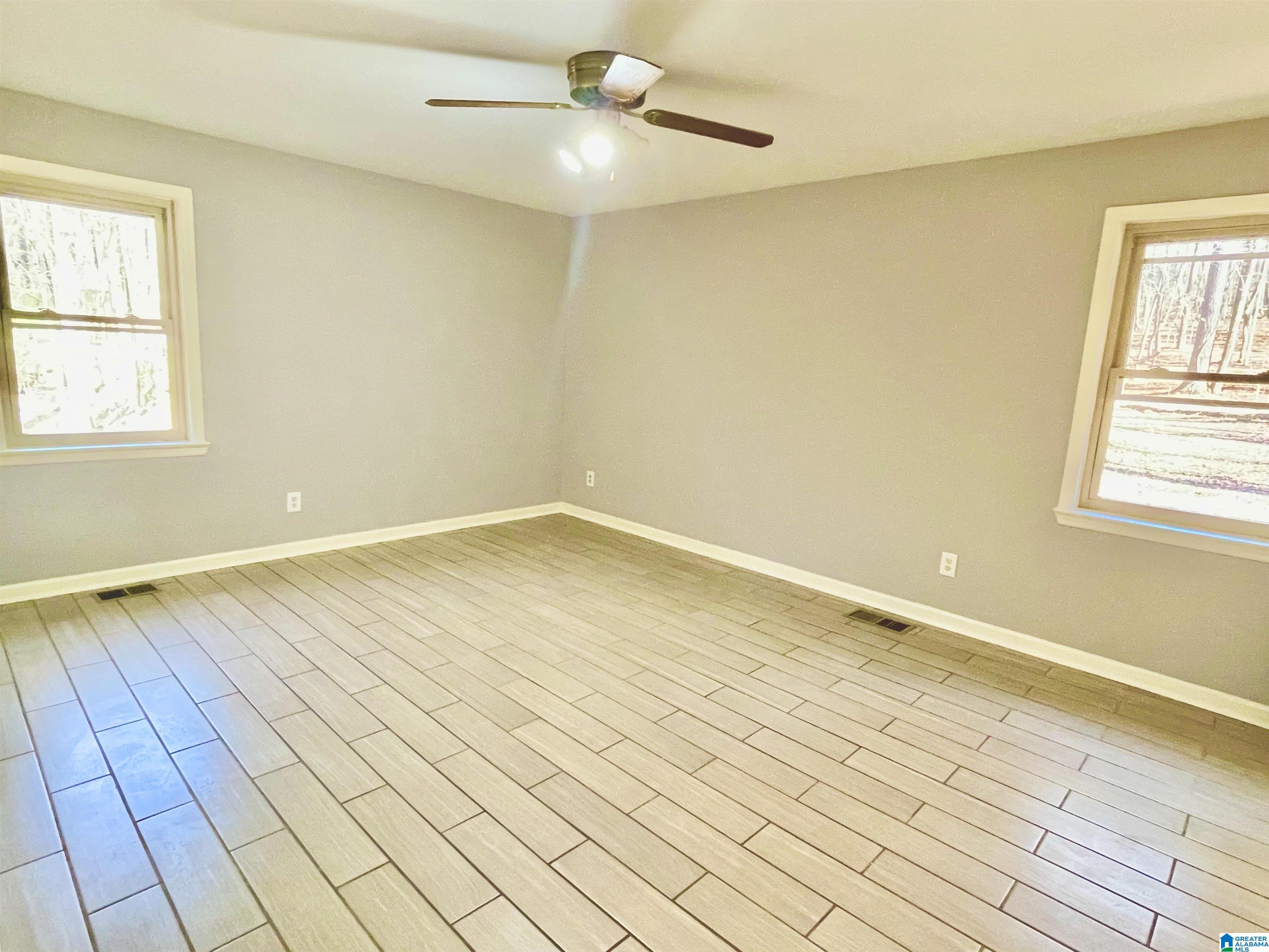 27 Oak Ridge Drive Pelham, AL 35124 - Photo 5 of 23