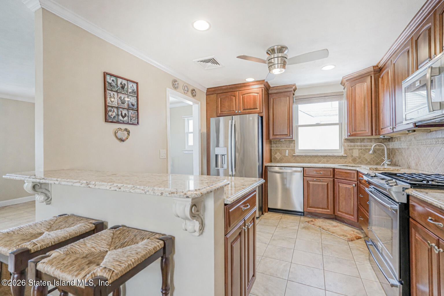 76 Berry Avenue Staten Island, NY 10312 - Photo 9 of 42 Photo Jan 23 2026, 8 38 54 PM (9)