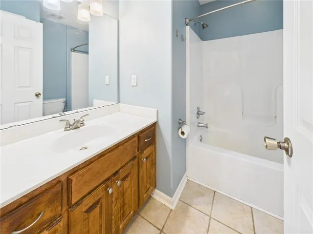 $290,000 | 1405 West 7th St Terrace, Knob Noster, MO 65336