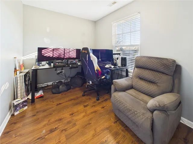 $290,000 | 1405 West 7th St Terrace, Knob Noster, MO 65336