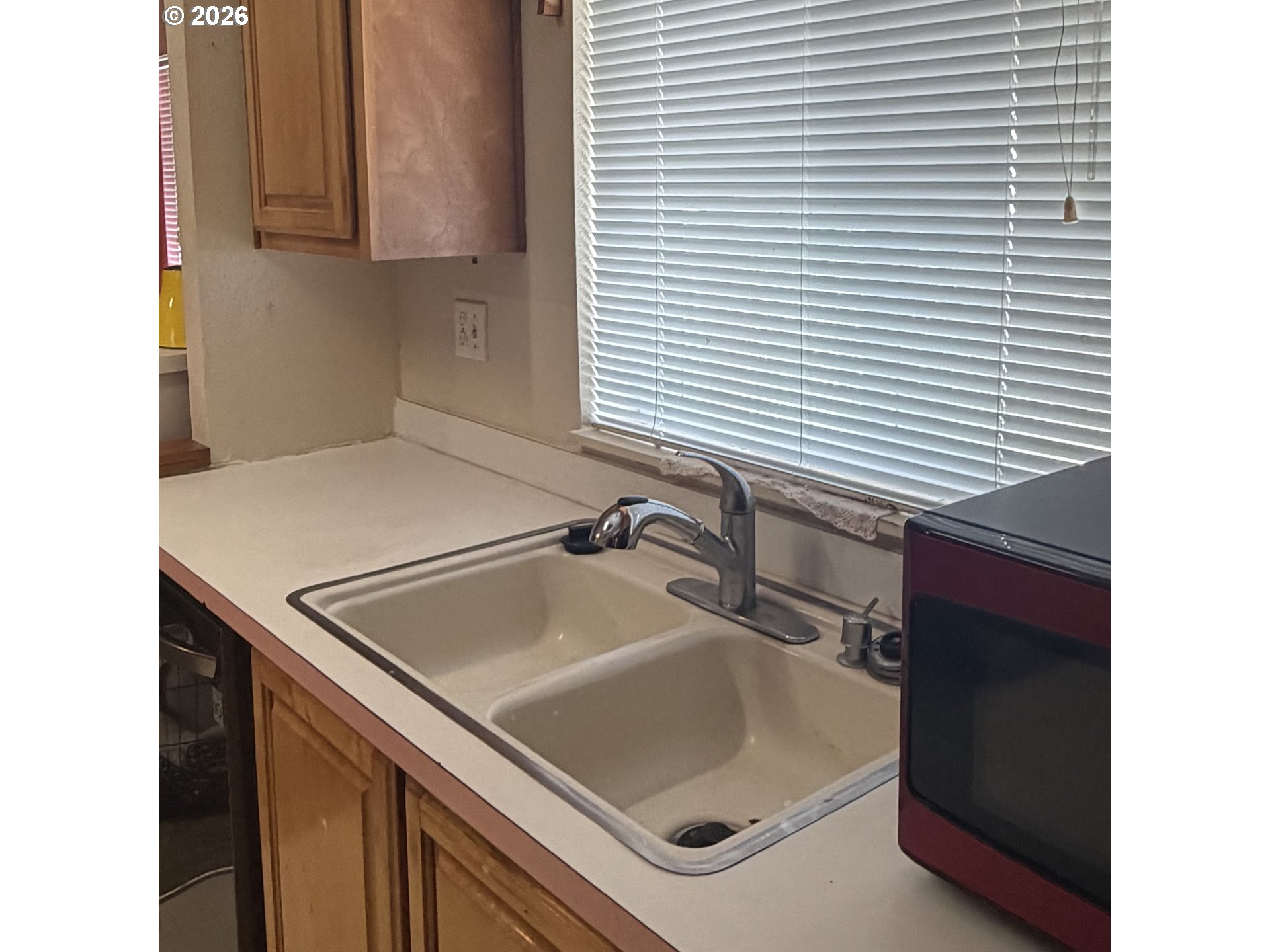 100 River Bend Road, Unit 76 Reedsport, OR 97467 - Photo 8 of 27 Kitchen