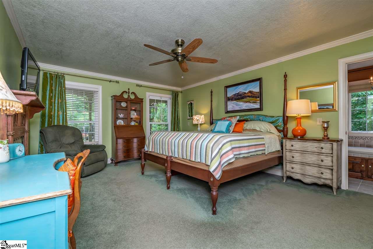 200 Doe Run Pickens, SC 29671 - Photo 17 of 36 Gallery Image 17