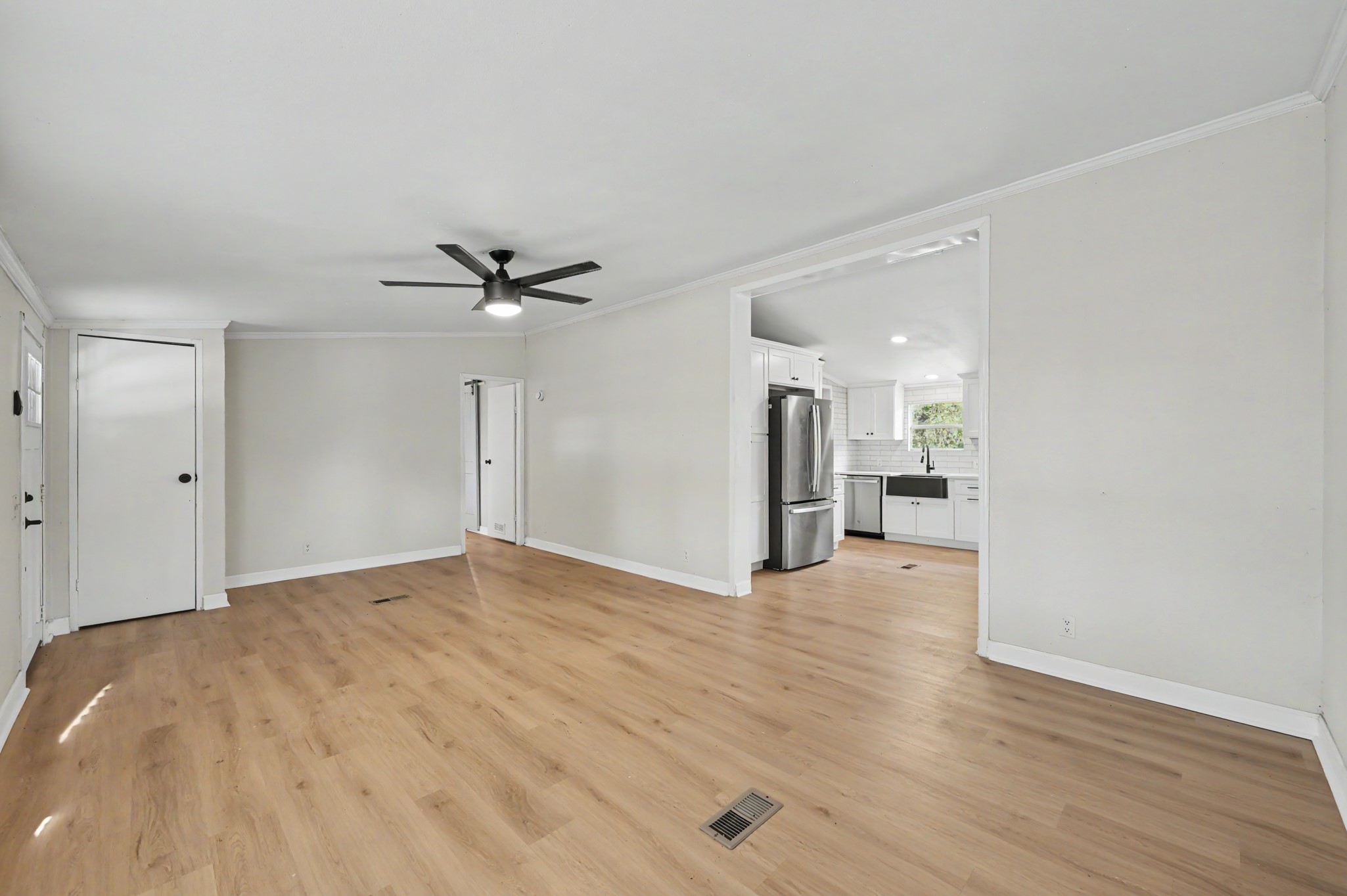 5523 Spring Branch Road Montgomery, TX 77316 - Photo 5 of 18 Gallery Image 5