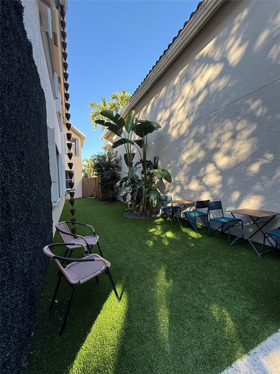 2492 Northwest 66th Drive Boca Raton, FL 33496 - Photo 35 of 42