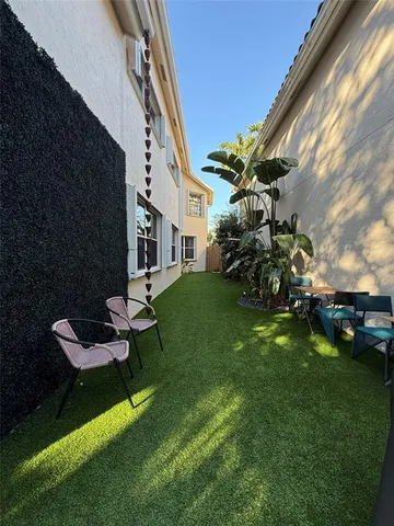 $949,900 | 2492 Northwest 66th Drive, Boca Raton, FL 33496