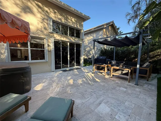$949,900 | 2492 Northwest 66th Drive, Boca Raton, FL 33496